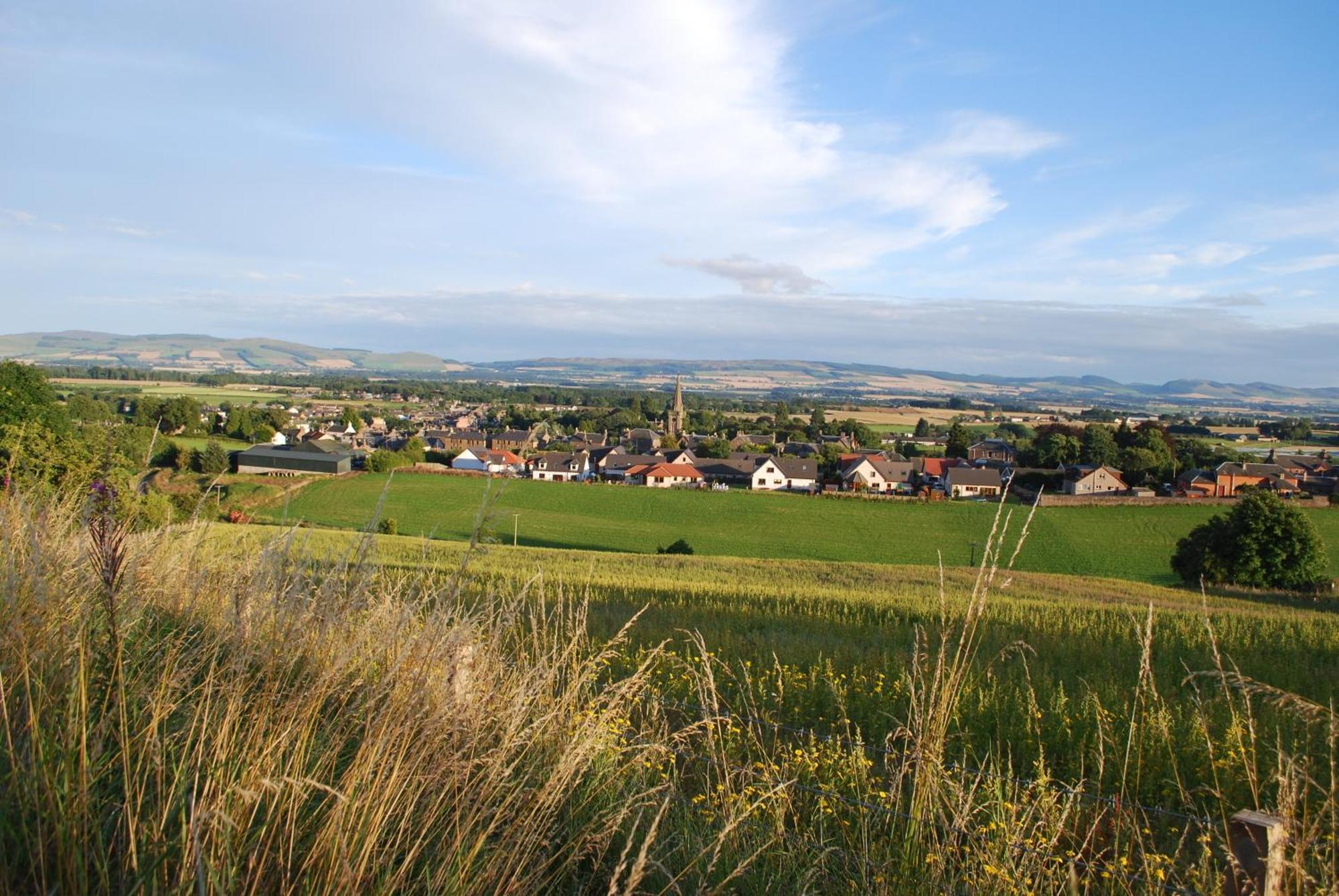 Lands Of Loyal Hotel Alyth Εξωτερικό φωτογραφία